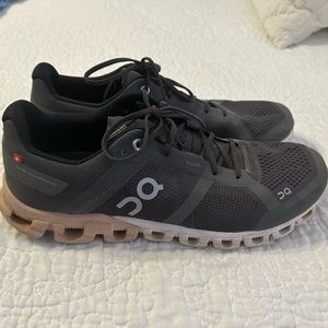 Women’s ON Cloud Running Shoes, Size 10.5 Women’s